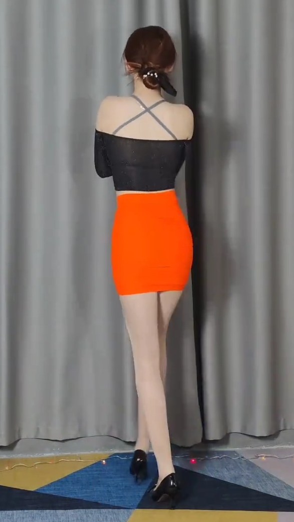 巧小君闺蜜 甜鑫舞蹈秀6期 12V